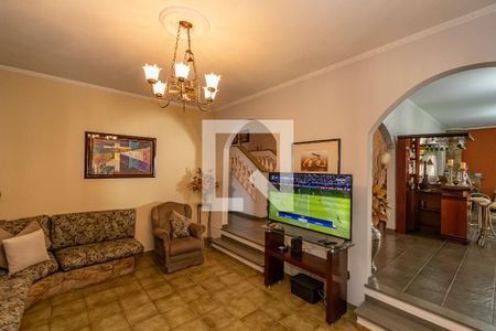 Casa à venda com 510m², 5 quartos e 12 vagas Casa à venda com 510m², 5 quartos e 12 vagasSala de TV 1