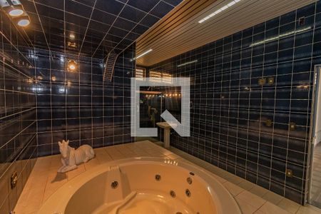 Casa à venda com 510m², 5 quartos e 12 vagas Casa à venda com 510m², 5 quartos e 12 vagasÁrea comum