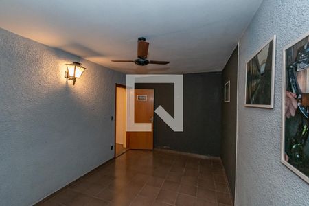 Casa à venda com 510m², 5 quartos e 12 vagas Casa à venda com 510m², 5 quartos e 12 vagasAdega