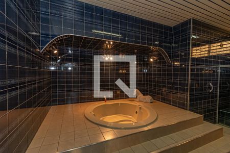 Casa à venda com 510m², 5 quartos e 12 vagas Casa à venda com 510m², 5 quartos e 12 vagasÁrea comum