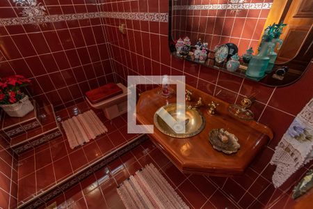 Casa à venda com 510m², 5 quartos e 12 vagas Casa à venda com 510m², 5 quartos e 12 vagasDetalhe Lavabo