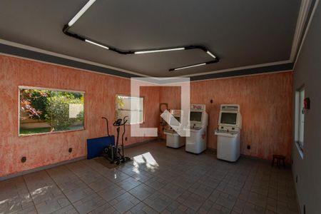 Casa à venda com 510m², 5 quartos e 12 vagas Casa à venda com 510m², 5 quartos e 12 vagasÁrea comum