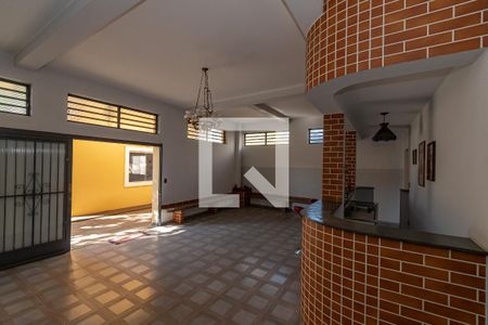 Casa à venda com 510m², 5 quartos e 12 vagas Casa à venda com 510m², 5 quartos e 12 vagasSalão de Festas