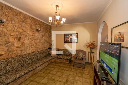 Casa à venda com 510m², 5 quartos e 12 vagas Casa à venda com 510m², 5 quartos e 12 vagasSala de TV 1