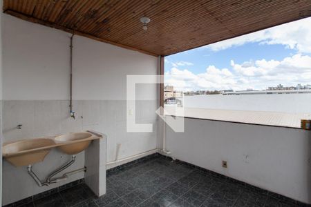 Apartamento para alugar com 180m², 4 quartos e 2 vagas Apartamento para alugar com 180m², 4 quartos e 2 vagasÁrea de Serviço