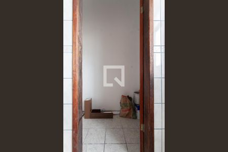 Apartamento para alugar com 180m², 4 quartos e 2 vagas Apartamento para alugar com 180m², 4 quartos e 2 vagasCozinha - despensa