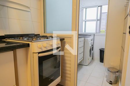 Apartamento à venda com 65m², 2 quartos e 1 vaga Apartamento à venda com 65m², 2 quartos e 1 vagaÁrea de Serviço