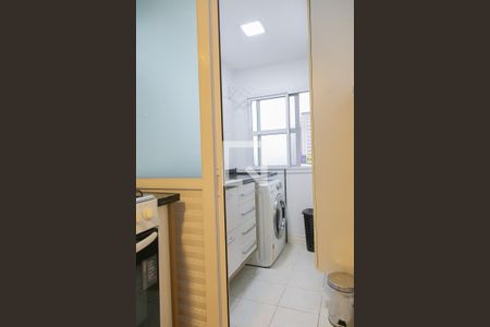 Apartamento à venda com 65m², 2 quartos e 1 vaga Apartamento à venda com 65m², 2 quartos e 1 vagaÁrea de Serviço