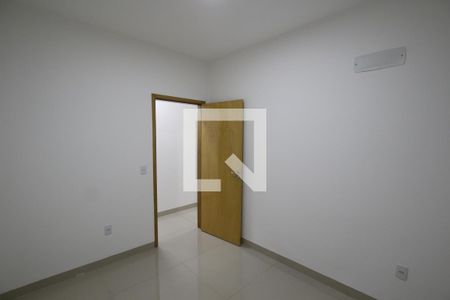 Quarto 1 de casa para alugar com 3 quartos, 150m² em Setor Três Marias, Goiânia