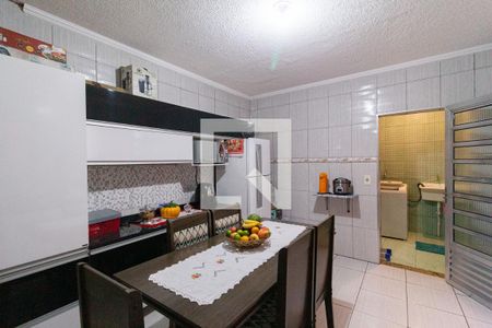 Casa à venda com 127m², 3 quartos e 2 vagasCozinha