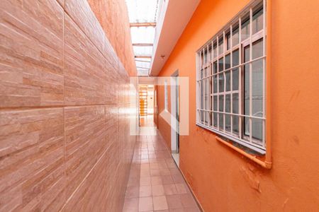 Casa à venda com 127m², 3 quartos e 2 vagasCorredor externo