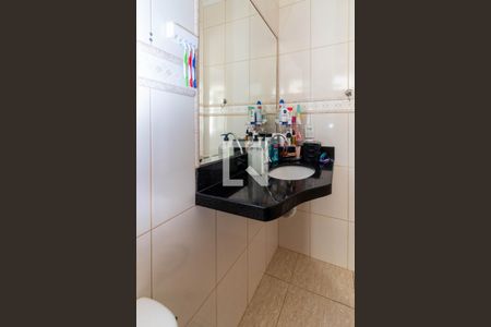 Banheiro de apartamento à venda com 2 quartos, 75m² em Madre Gertrudes, Belo Horizonte