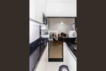 Apartamento à venda com 75m², 2 quartos e 1 vaga Apartamento à venda com 75m², 2 quartos e 1 vagaCozinha