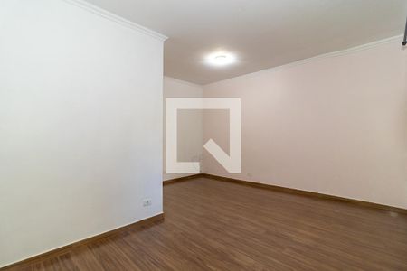 Sala de casa para alugar com 2 quartos, 66m² em Parque Regina, São Paulo