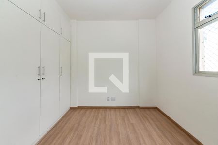 Apartamento para alugar com 99m², 3 quartos e 1 vaga Apartamento para alugar com 99m², 3 quartos e 1 vagaQuarto 2