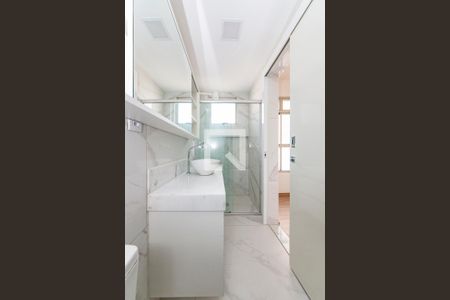 Apartamento para alugar com 99m², 3 quartos e 1 vaga Apartamento para alugar com 99m², 3 quartos e 1 vagaBanheiro do Quarto 1