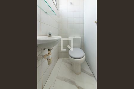 Apartamento para alugar com 99m², 3 quartos e 1 vaga Apartamento para alugar com 99m², 3 quartos e 1 vagaBanheiro de Serviço
