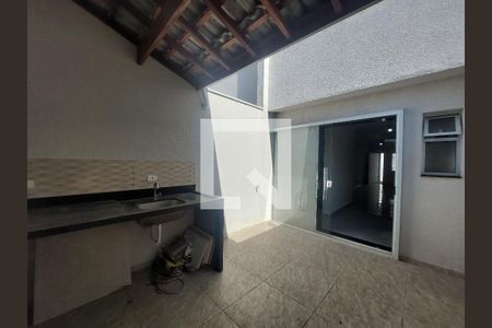 Casa à venda com 110m², 3 quartos e 2 vagasEspaço Gourmet