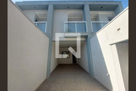 Casa à venda com 110m², 3 quartos e 2 vagasGaragem