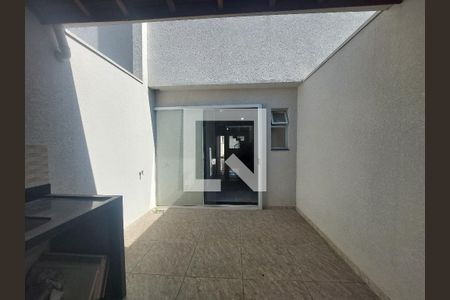 Casa à venda com 110m², 3 quartos e 2 vagasEspaço Gourmet