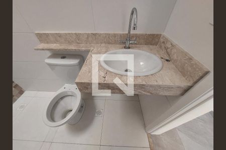 Casa à venda com 110m², 3 quartos e 2 vagasBanheiro 2