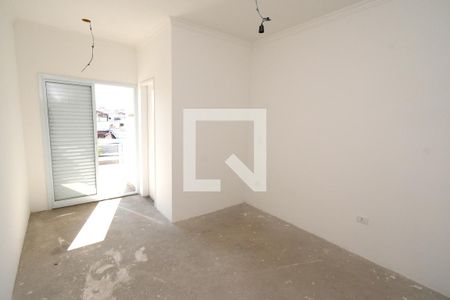 Casa à venda com 110m², 3 quartos e 2 vagasSuíte