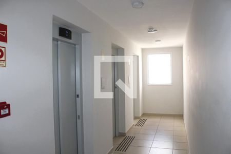 Apartamento para alugar com 34m², 2 quartos e sem vagaElevador