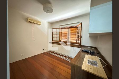 Casa à venda com 349m², 3 quartos e 4 vagasFoto 29