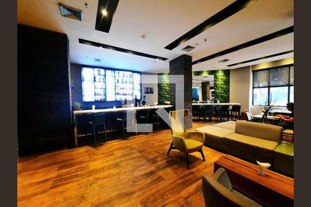 Studio à venda com 28m², 1 quarto e 1 vaga Studio à venda com 28m², 1 quarto e 1 vagaRestaurante