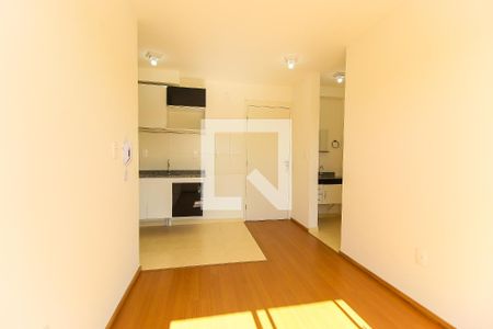 Sala de apartamento à venda com 2 quartos, 38m² em Itaquera, São Paulo