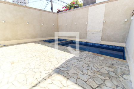 Apartamento à venda com 38m², 2 quartos e sem vagaPiscina