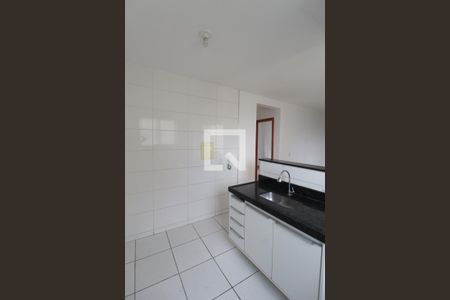 Apartamento à venda com 100m², 2 quartos e 1 vagaCozinha e Área de Serviço