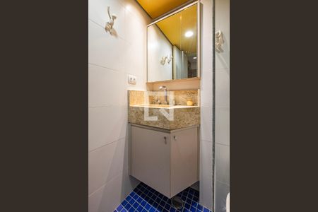 Apartamento à venda com 101m², 3 quartos e sem vagaBanheiro