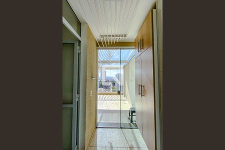 Apartamento à venda com 100m², 2 quartos e 2 vagasÁrea de Serviço