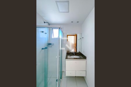 Apartamento à venda com 100m², 2 quartos e 2 vagasBanheiro da Suíte