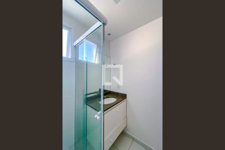 Apartamento à venda com 100m², 2 quartos e 2 vagasBanheiro da Suíte