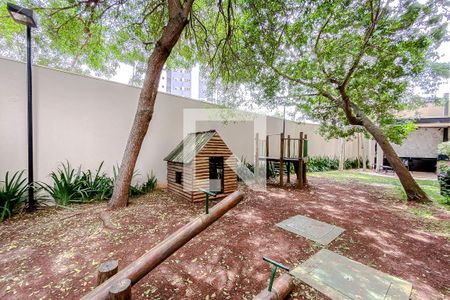 Apartamento à venda com 100m², 2 quartos e 2 vagasÁrea comum - Playground