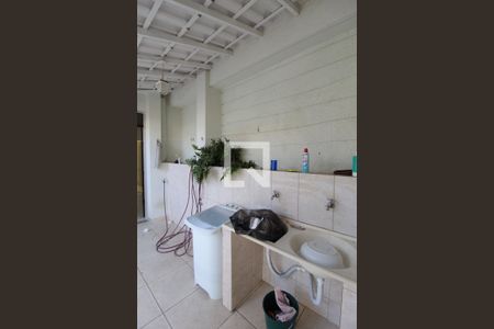 Casa para alugar com 220m², 5 quartos e 2 vagasArea de Serviço