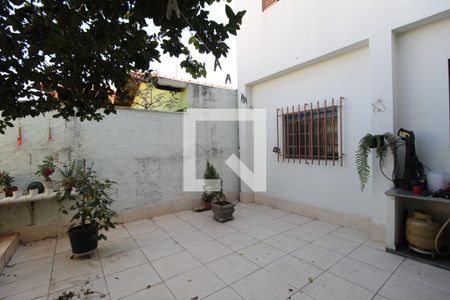 Casa para alugar com 220m², 5 quartos e 2 vagasArea de Serviço