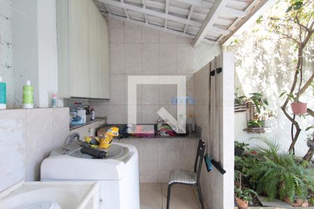 Casa para alugar com 220m², 5 quartos e 2 vagasArea de Serviço