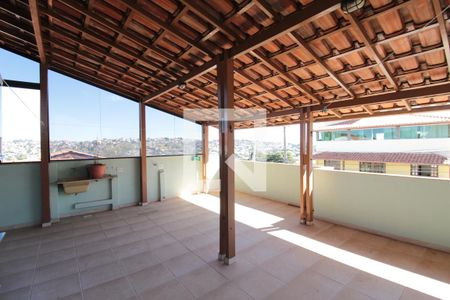 Casa para alugar com 220m², 5 quartos e 2 vagasVaranda