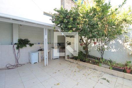 Casa para alugar com 220m², 5 quartos e 2 vagasArea de Serviço