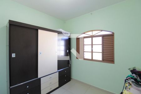 Casa para alugar com 220m², 5 quartos e 2 vagasQuarto 2