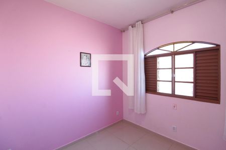 Casa para alugar com 220m², 5 quartos e 2 vagasQuarto 1