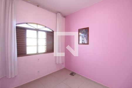 Casa para alugar com 220m², 5 quartos e 2 vagasQuarto 1