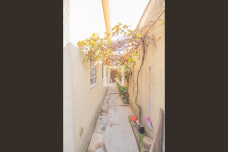 Casa à venda com 232m², 4 quartos e 3 vagasCorredor