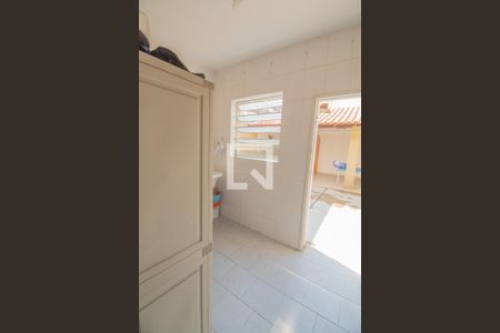 Casa à venda com 232m², 4 quartos e 3 vagasDespensa