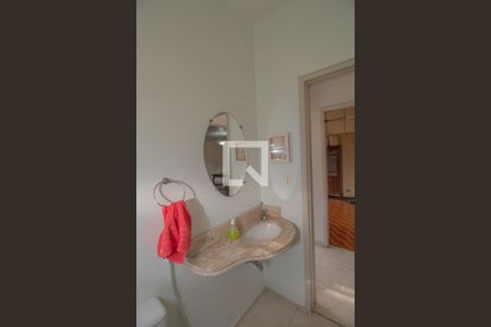 Casa à venda com 232m², 4 quartos e 3 vagasBanheiro