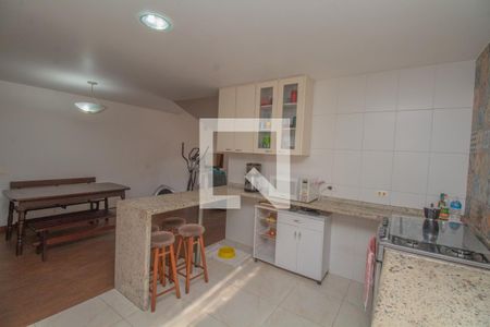Casa à venda com 232m², 4 quartos e 3 vagasCozinha
