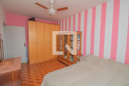 Casa à venda com 232m², 4 quartos e 3 vagasQuarto